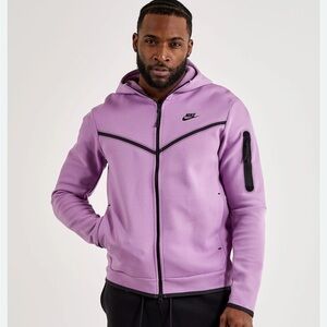 Nike Men's Purple Nike Tech
